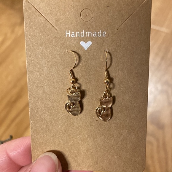 Black Cat Dangling Earrings  Homemade - Picture 4 of 5